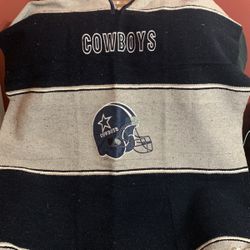 Dallas cowboy poncho condition new