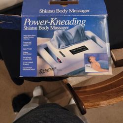 Power‐ Kneading Shiatsu Body Massager