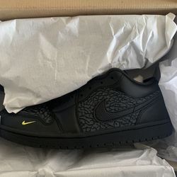 Air Jordan 11 1 Low SE Size 11