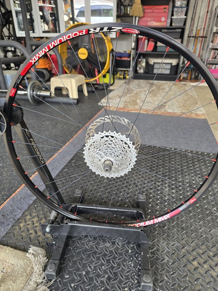 Perfect Condition ZTR Podium MMX Stan's 26" mountain Bike Wheel 50.00 Without Cassette 55.00 With Cassette