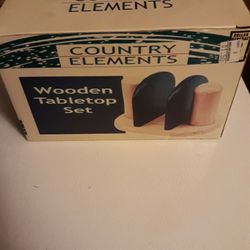 Wooden Salt And Pepper Set