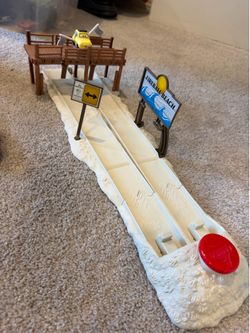 Pixar Cars Fireball Beach Playset