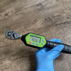 3/8 digital torque wrench 0.44 to 44.25 -Lbs