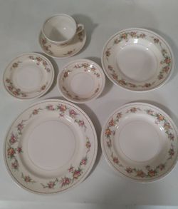 Homer Laughlin Georgian China