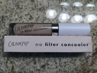 Colour Pop no filter concealer shade Light 14