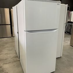 LG 30” Top Freezer Refrigerator - White 