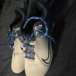 Nike softball cleats 