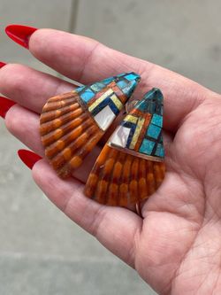 VINTAGE NATIVE AMERICAN SANTO DOMINGO KEWA SPINY OYSTER TURQUOISE SHELL EARRINGS