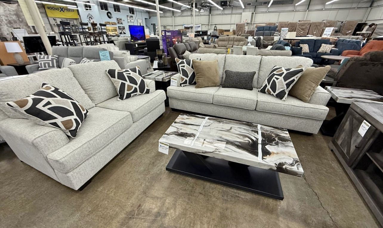 Black Friday Sale!!!✨ Brand New Ashley Sofa and Loveseat ✨