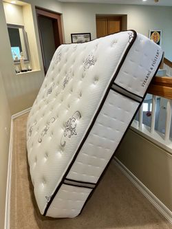Stearns & Foster Queen Mattress, Luxury Plush, CLEAN and NO STAINS