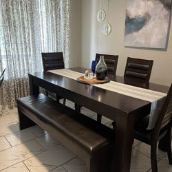 Large Dining Table With 4 Chairs And Bench $150