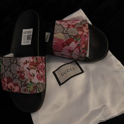 Gucci Slides 