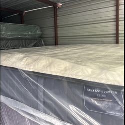 KING MATTRESS STEARNS AND FOSTER ESTATE BRAND NEW SPECIAL OFFERS $799 JUST MATTRESS