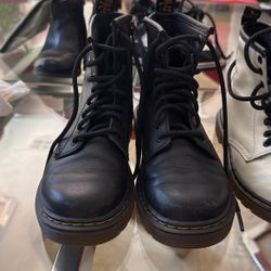 Dr. Marten 