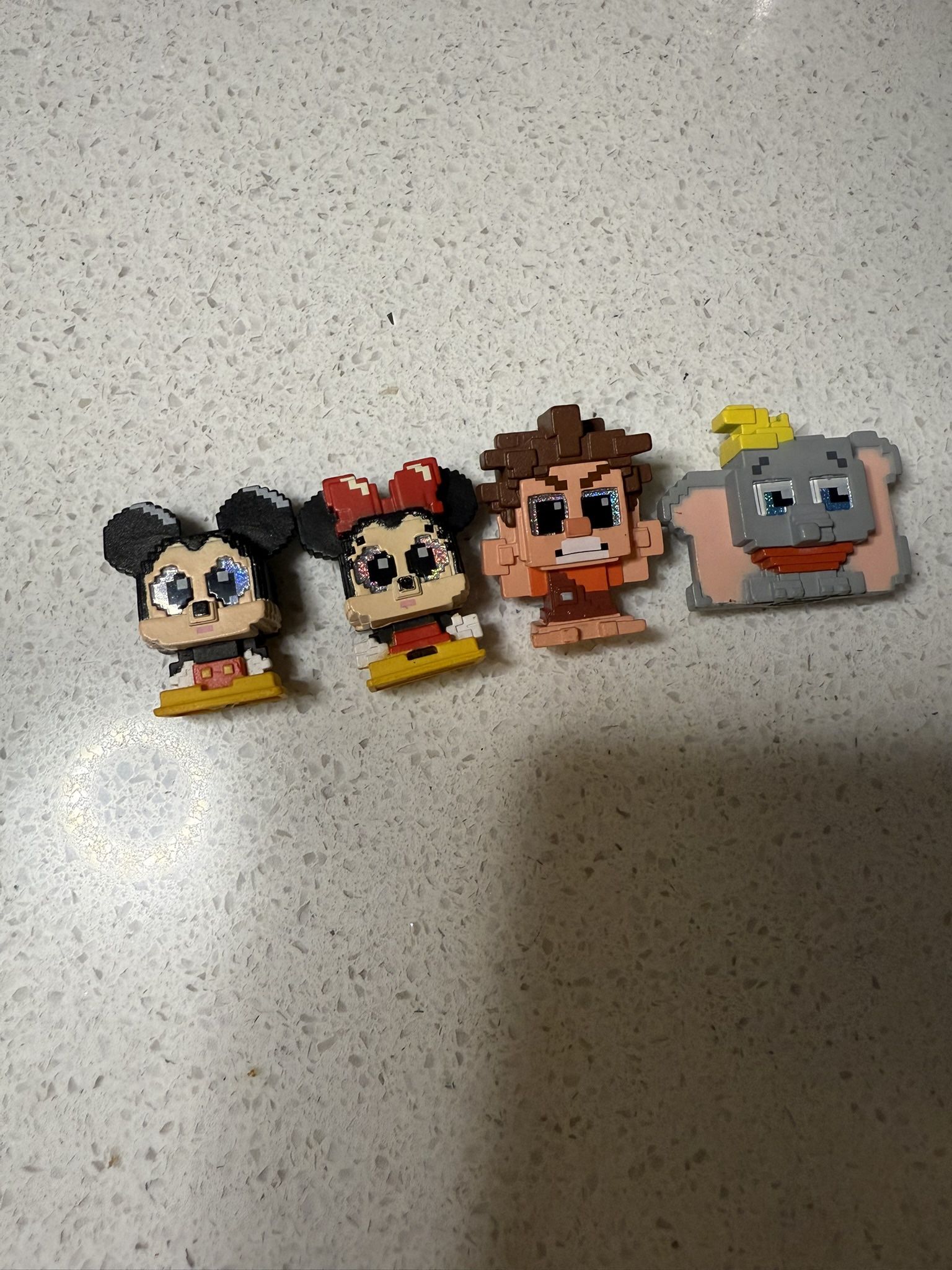 Disney Doorables pixel perfect lot of 4