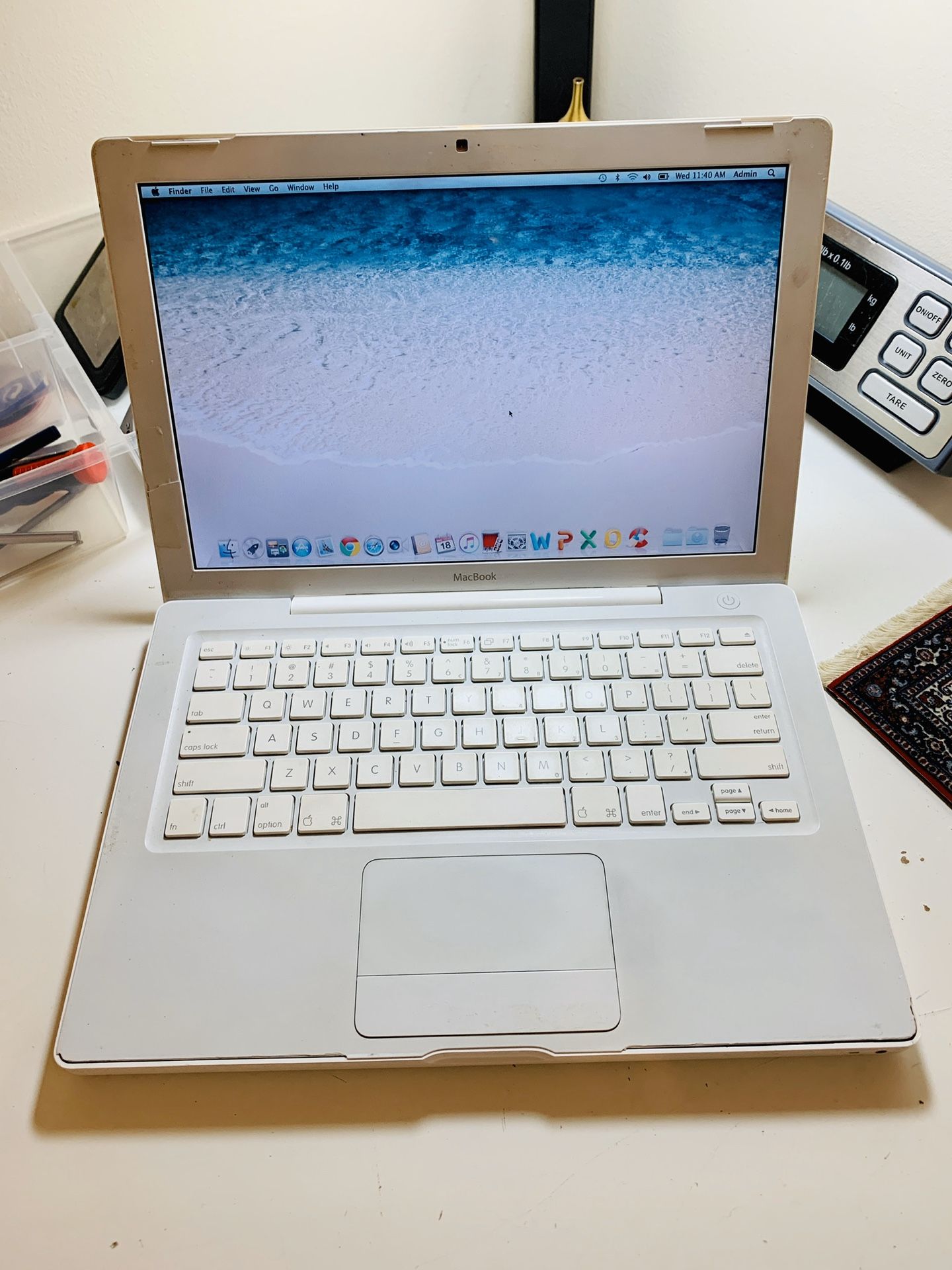 Apple Macbook Laptop