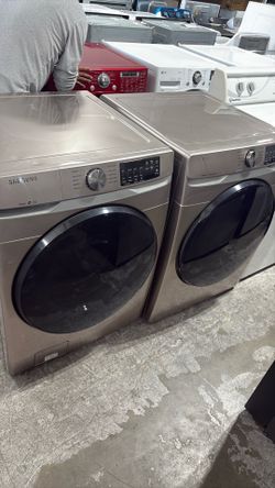 Samsung Frontload Washer Gas Dryer