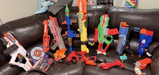 Nerf Guns Everything In Pic Included