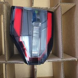 23-25 Honda Pilot Taillight