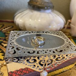 Vintage Ring With Diamonds 10k