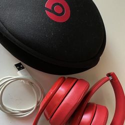 Red Solo Beats 