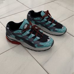 New Puma Size 9.5