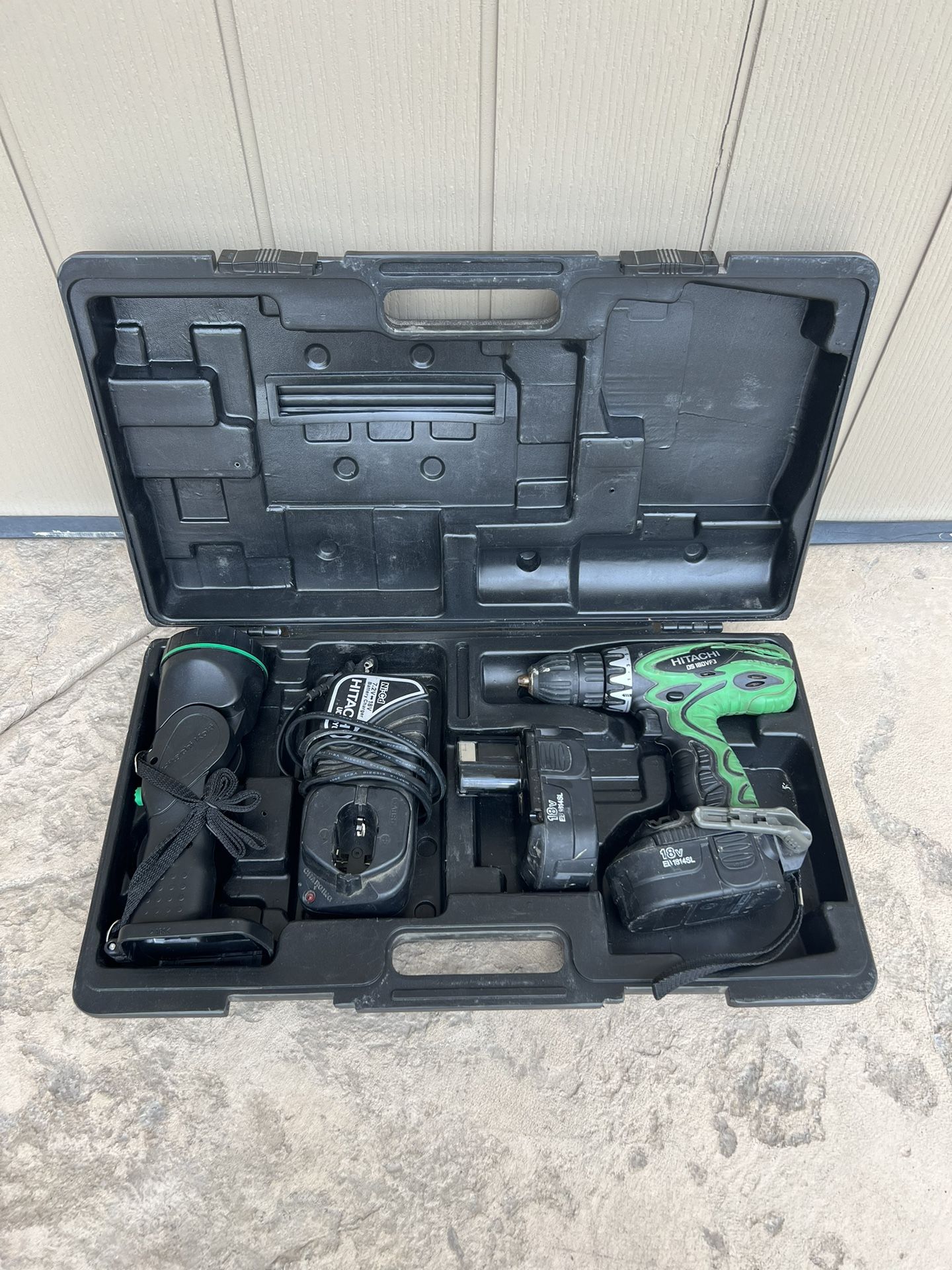 Hitachi Drill DS18DVF3 With Light