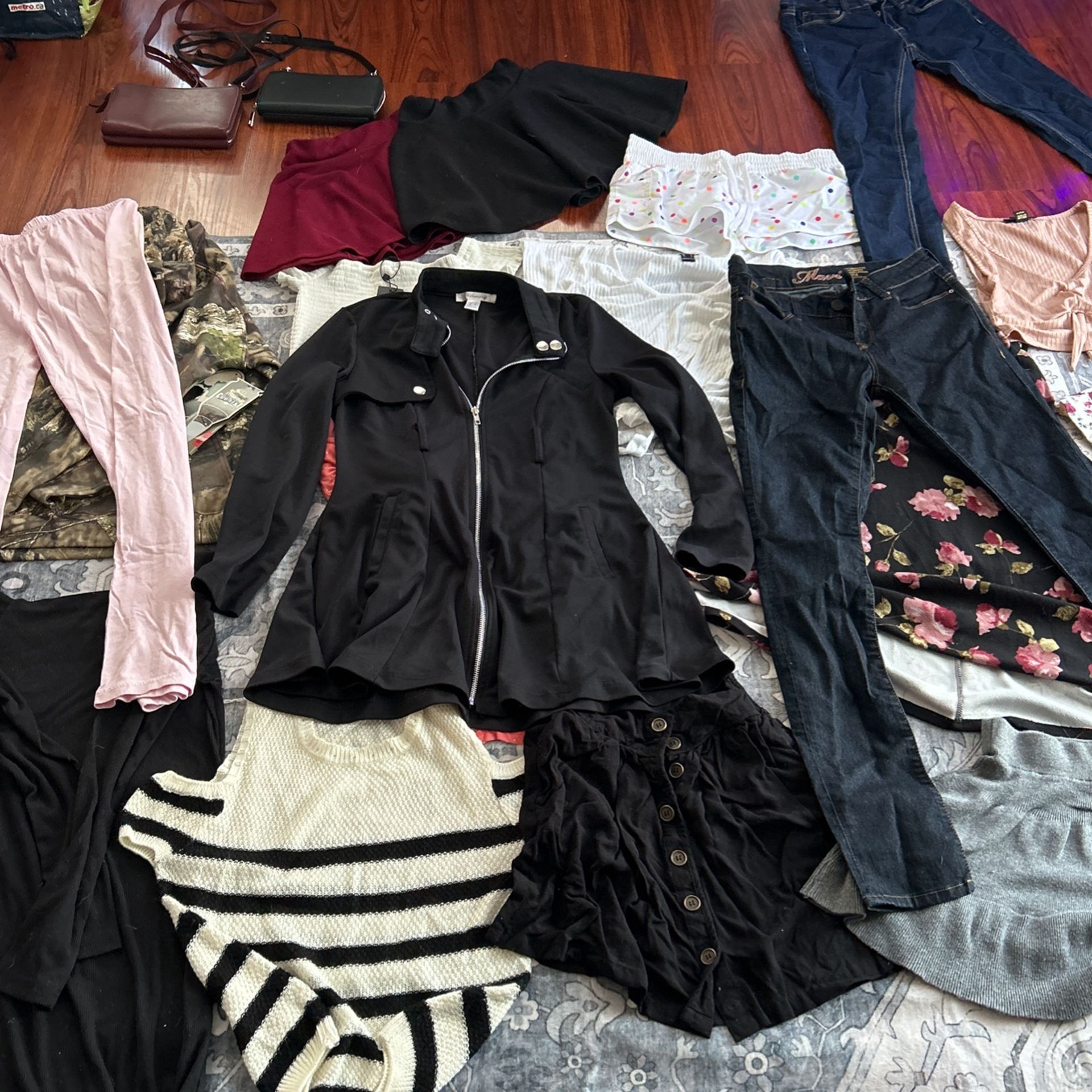 Small/medium Women Clothes