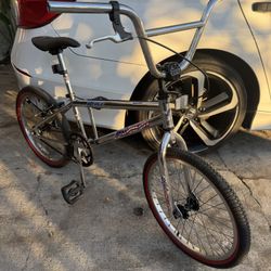 Robinson Rebel BMX Bike By  GT