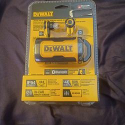 DeWalt Bluetooth