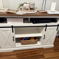 Farmhouse tv stand