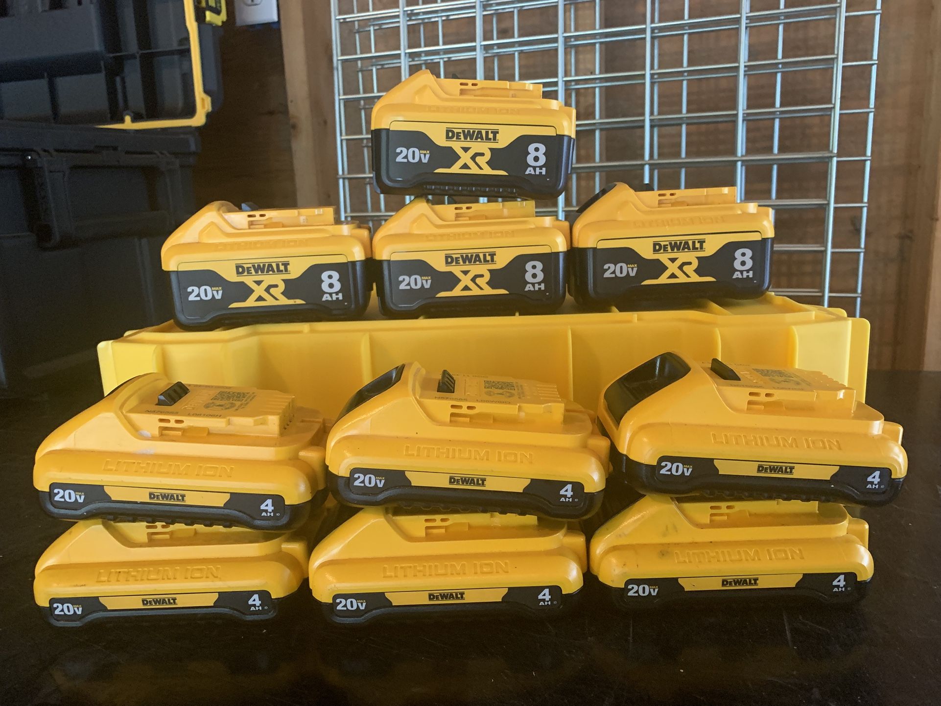 DeWALT 20V Batteries