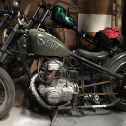 BOBBER CHOPPER PROJECT BIKE PARTS BIKE READ DESCRIPTION 