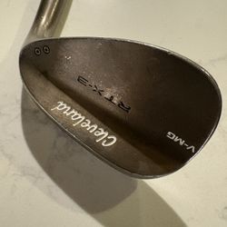 Cleveland RTX-3 V-MG 52 Degree Wedge 