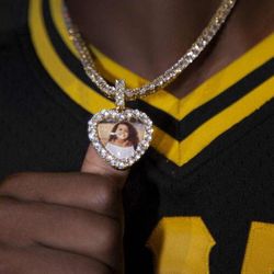 Custom Picture Jewelry 