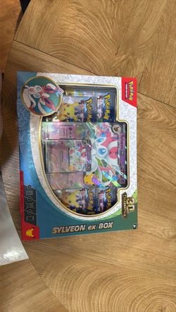 Sylveon ex Box