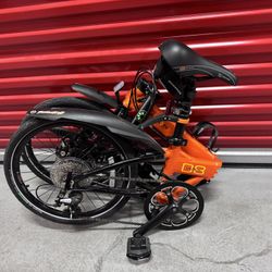 Dahon Launch D8 Preowned Folding Bike 