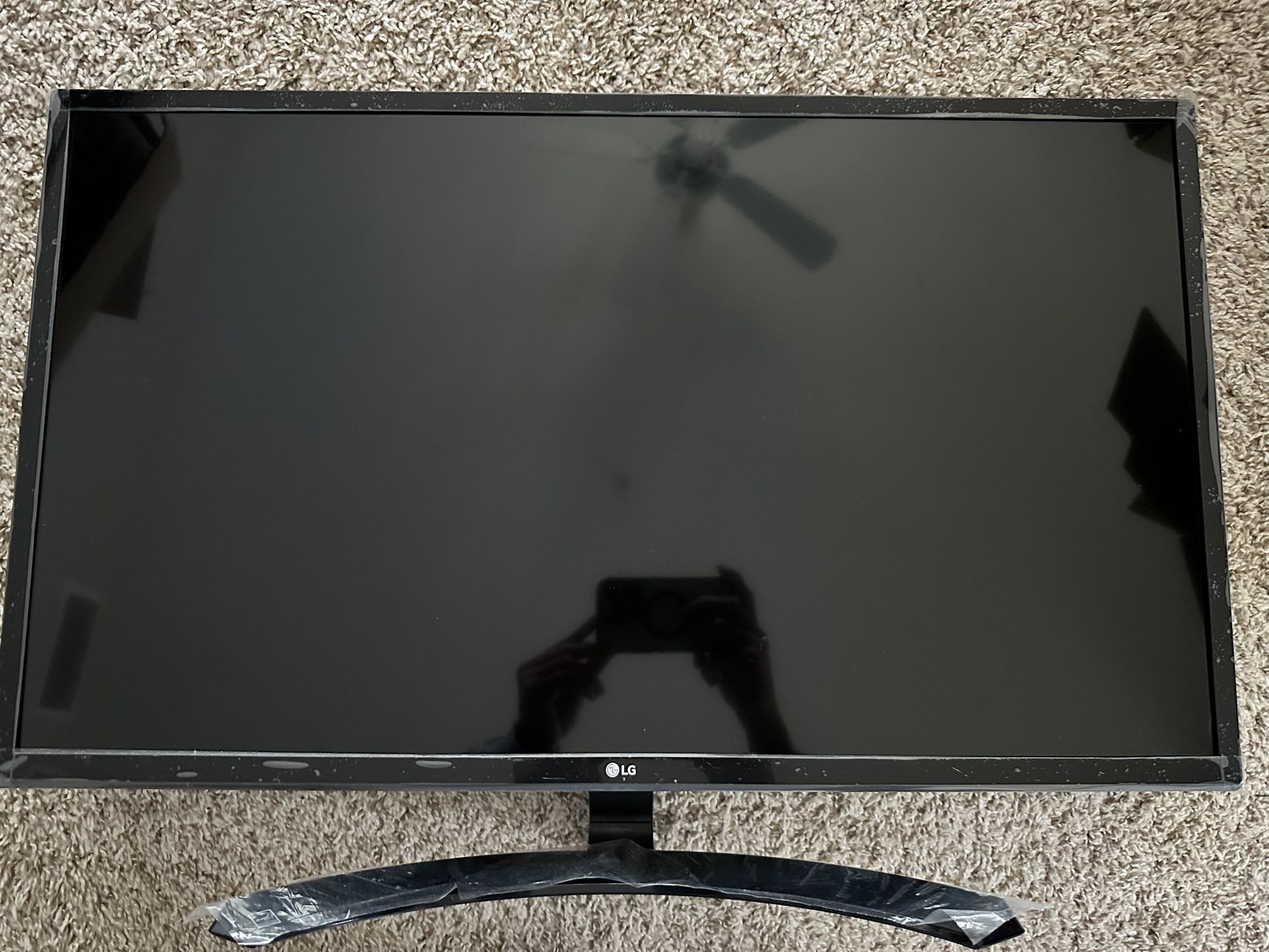 Used 32” LG Full HD IPS Monitor