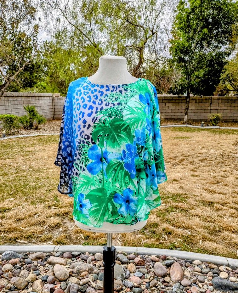 Ruby Rd Tropical Green Floral Multicolored Leopard Boho Bohemian Med Poncho EUC