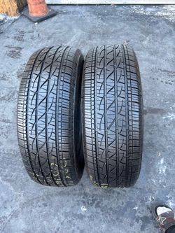 Set of 2 nice Firestone Destination LE3   235/65/17 ( We install & balance)