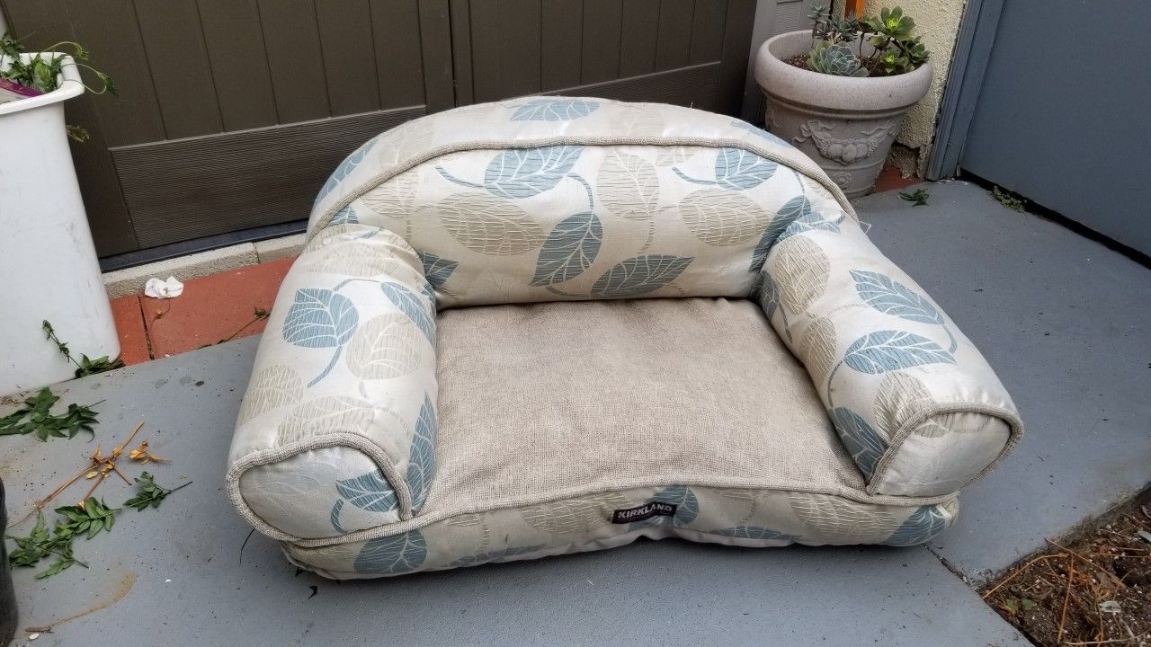 Dog Bed/ Chair