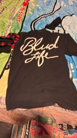Blvd and last king shirt small