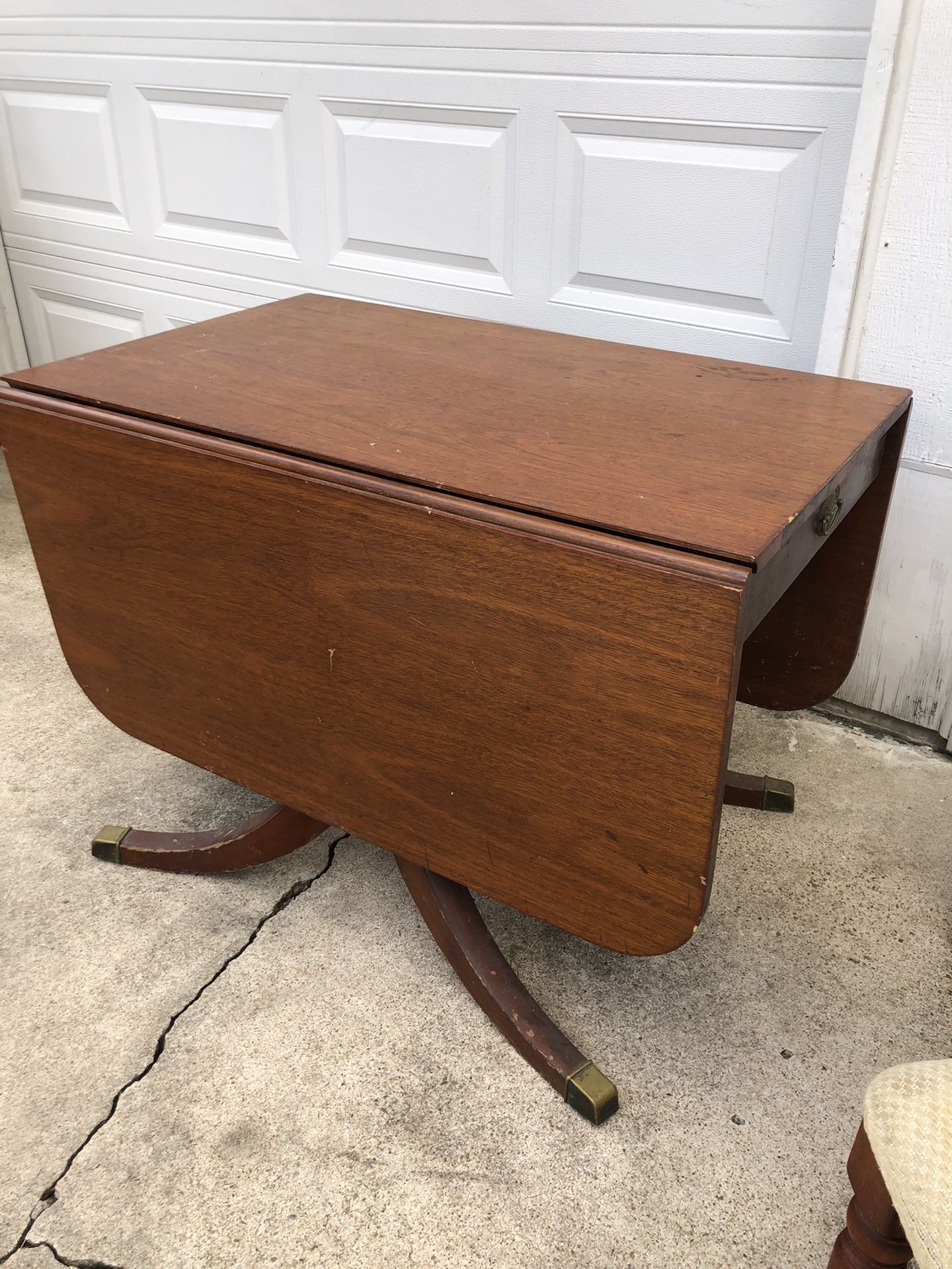Drexel Vintage Drop Leaf Table