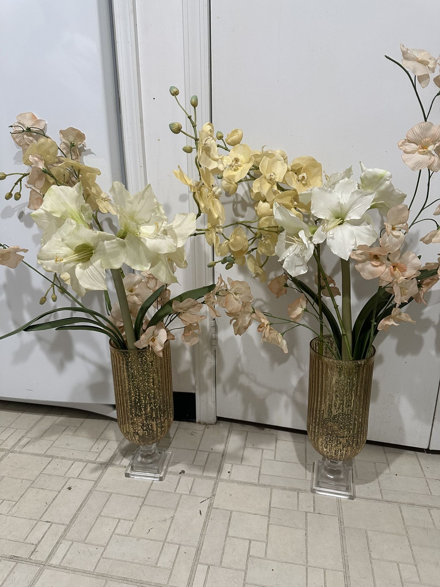 Set Of Beautiful Flowers