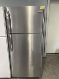 Frigidaire Fridge