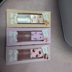 Lip Oil