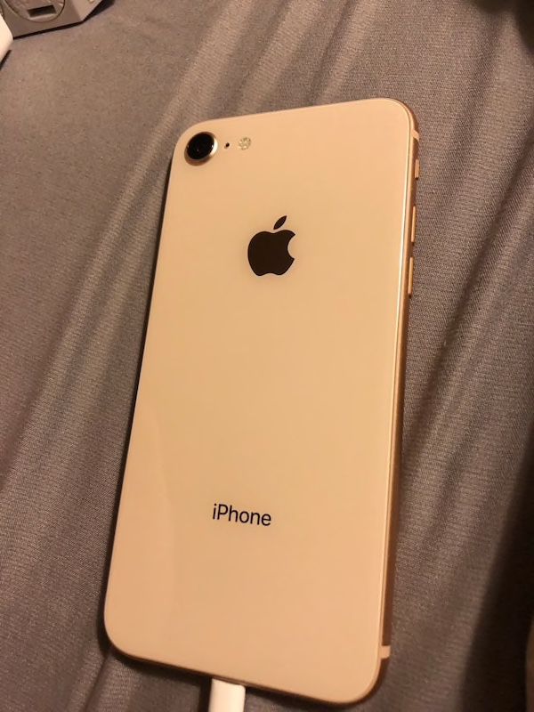 iPhone 8 ROSE GOLD (64GB) Verizon Unlocked - ready to use