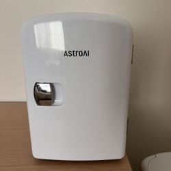 AstroAI Mini Fridge, 4 Liter/6 Can AC/DC Portable Thermoelectric Cooler Refrigerators for Skincare, Beverage