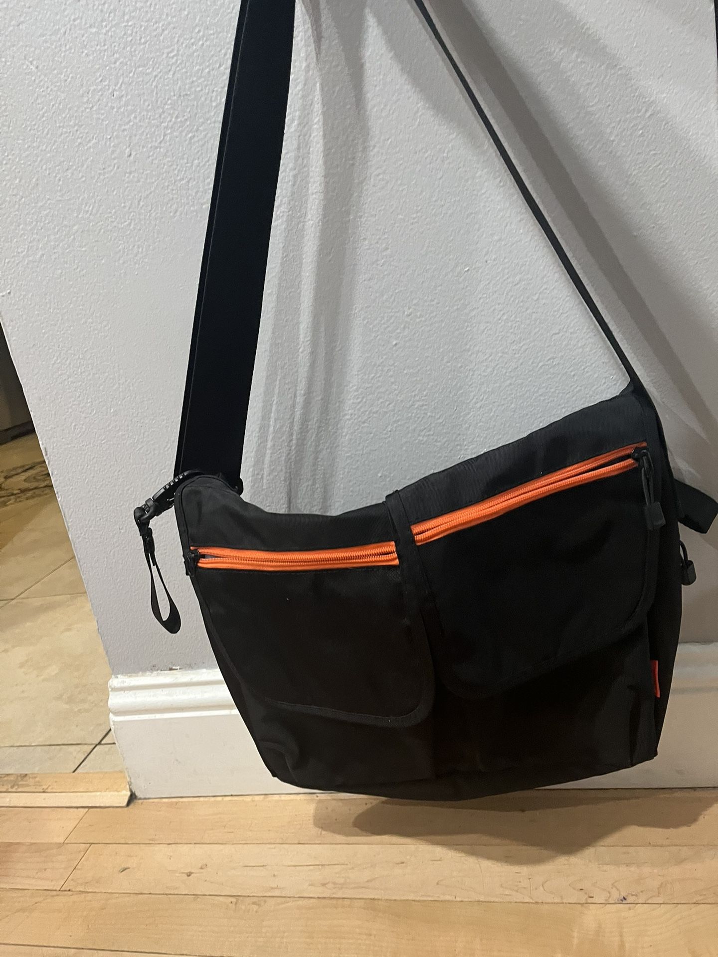 Messenger Bag