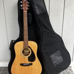 Yamaha F325D Acoustic Guitar with Guitar Case  